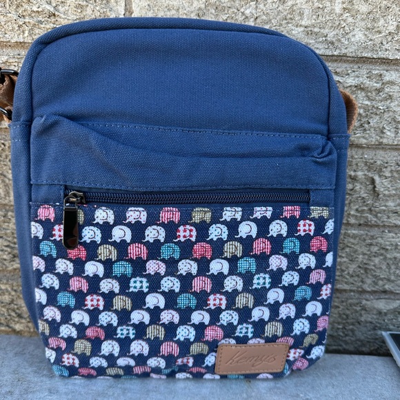 Kemy's • Crossbody Purse Handbag Bag Elephant Print • baby Blue new - Picture 1 of 10